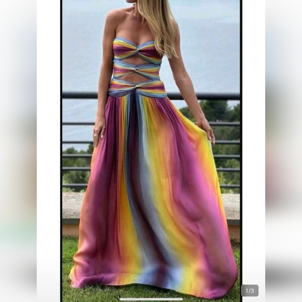 Tie Dye Strapless Maxi Dress - Elegant Gradient Twist Front